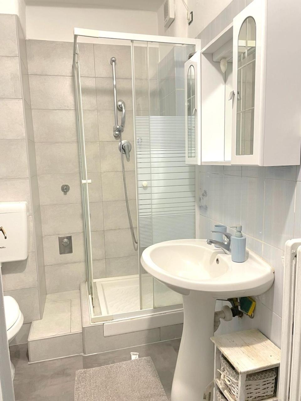 Anselmo Max Apartment Торино Екстериор снимка